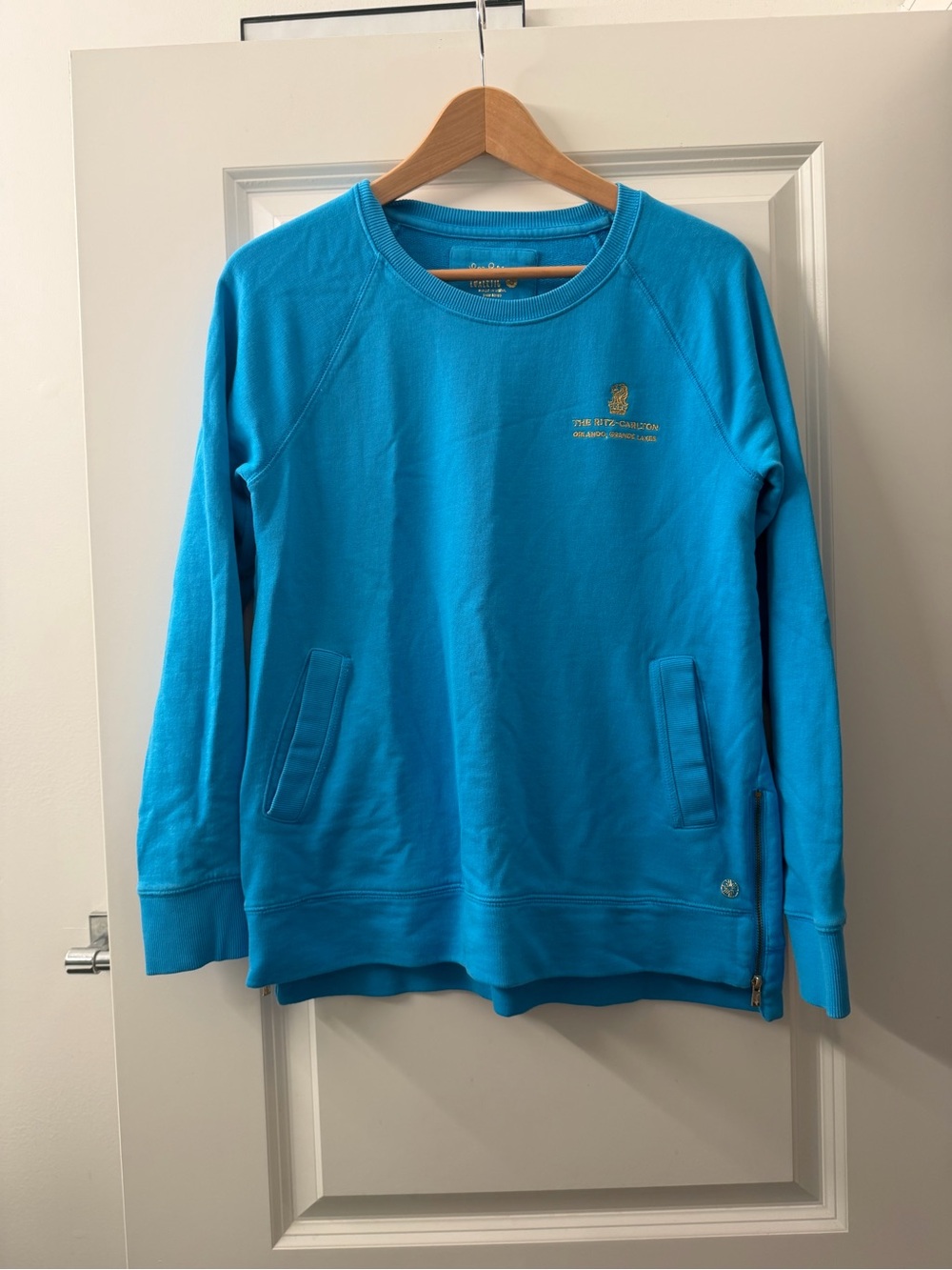 Lilly Pulitzer Luxletic Bright Turquoise Crewneck Sweatshirt